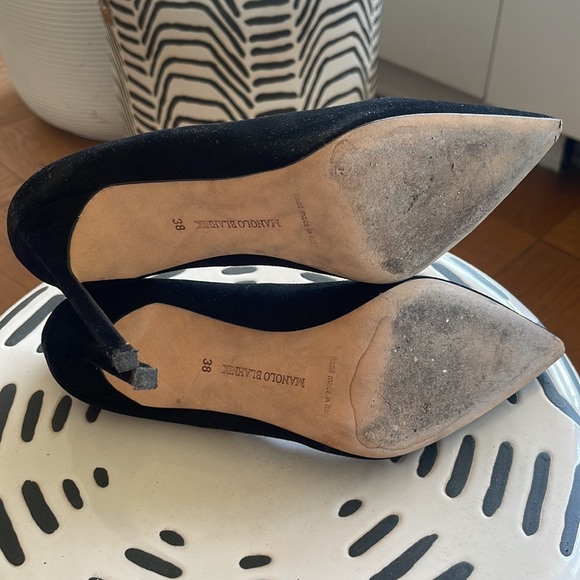 Manolo Blahnik Suede heels - Picture 5 of 8